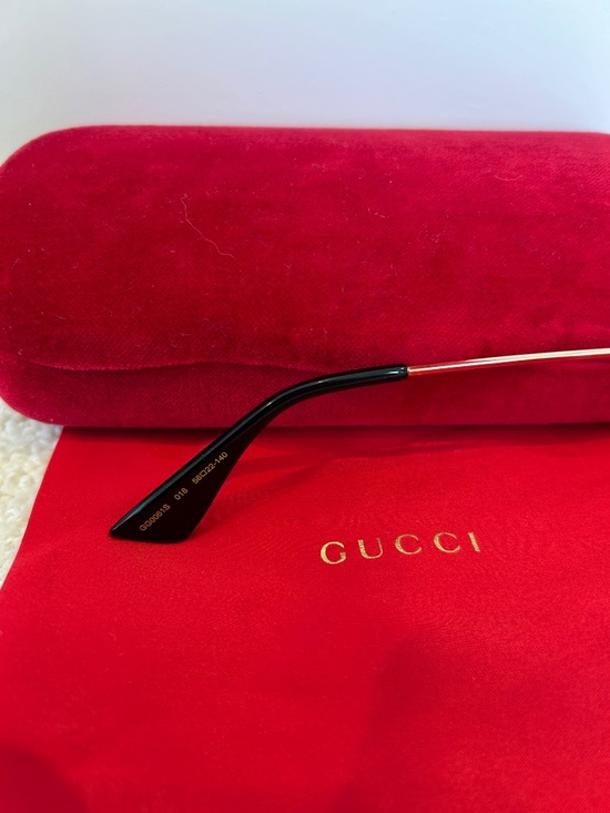 Gucci Round Sunglasses